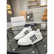 Givenchy Sneakers